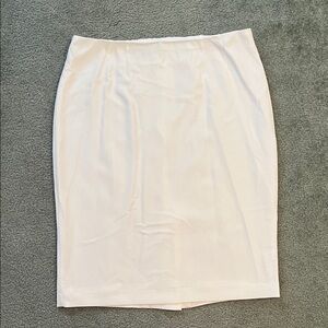 Kasper Cream Pencil Skirt